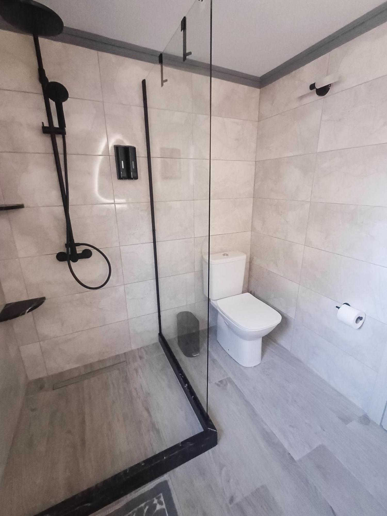 Duchess Harbour View Apartment Đảo Sými Phòng bức ảnh