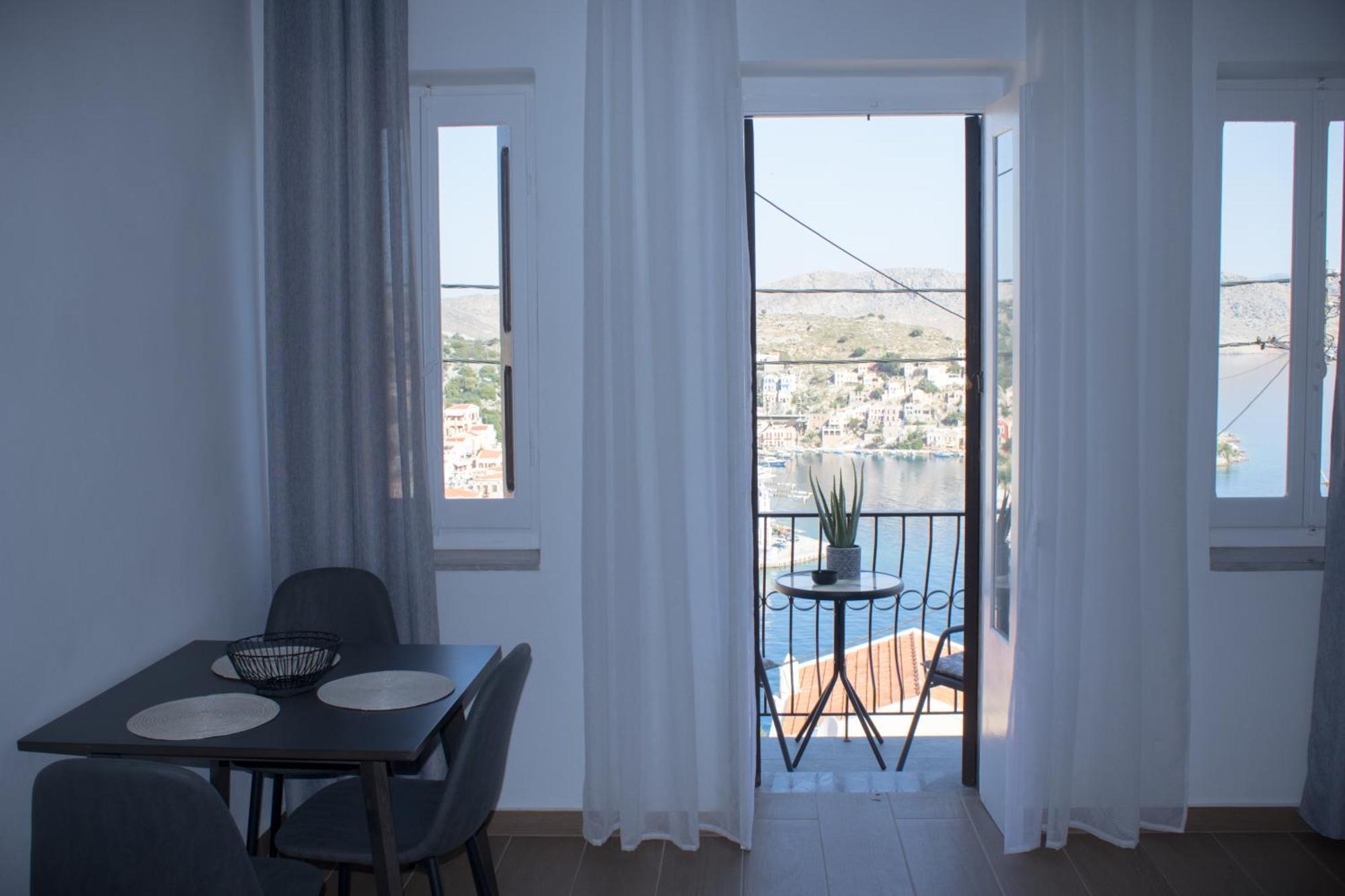 Duchess Harbour View Apartment Đảo Sými Ngoại thất bức ảnh